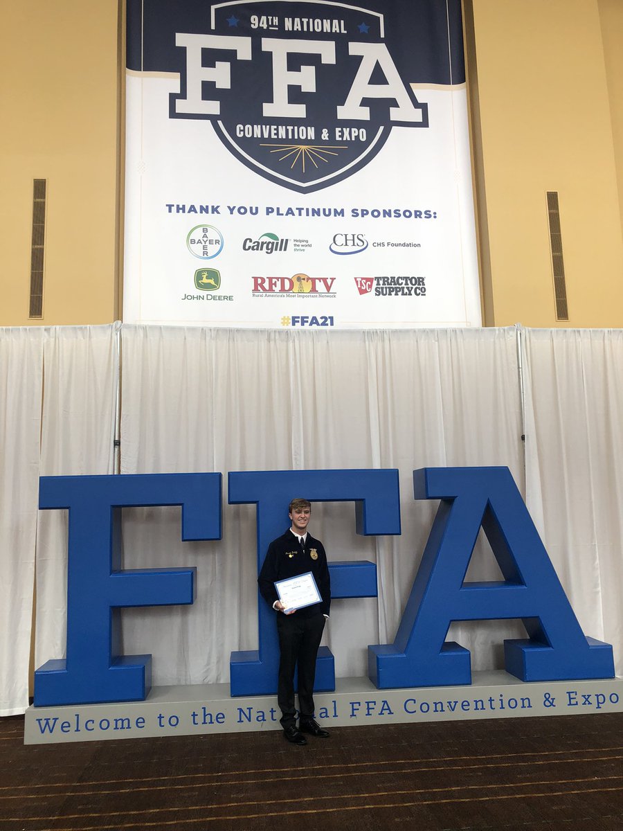 jesslkeefer1's tweet photo. Super proud of Mason Bragg for receiving the American FFA Degree. The highest degree possible in our organization. https://t.co/IsDg7eZnSr