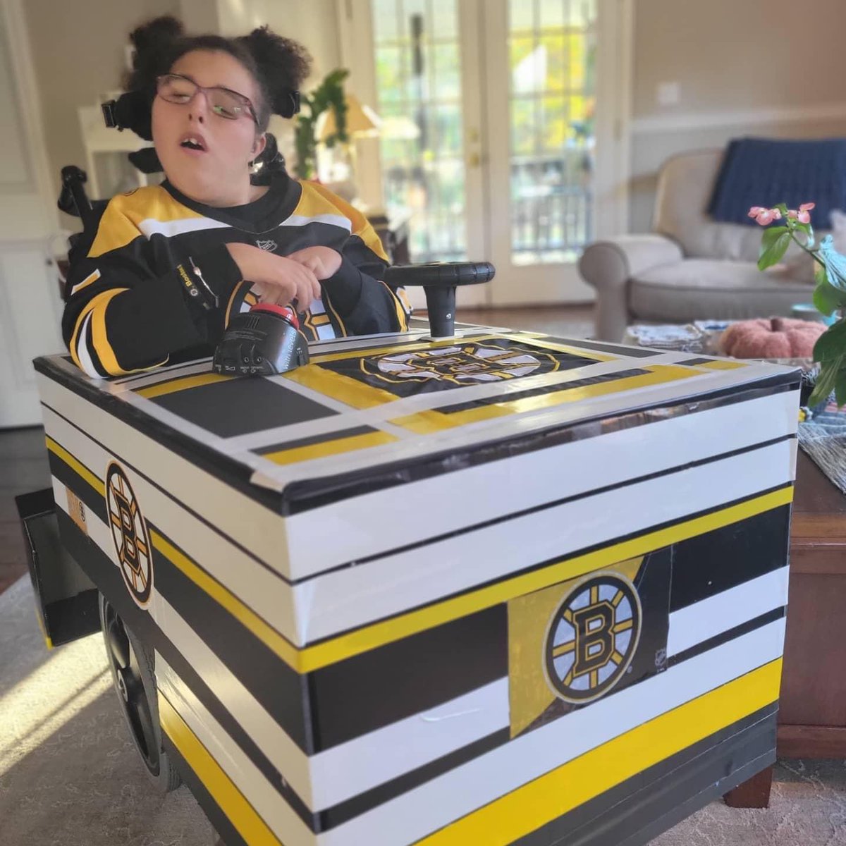 <a href="/NHLBruins/">Boston Bruins</a> Can you give Abby a thumbs up and a retweet? Her Halloween Zamboni costume is a total tribute to her favorite team! <a href="/wbz/">WBZ | CBS News Boston</a> <a href="/NESN/">NESN</a>
