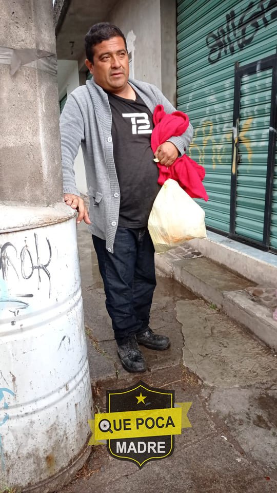 #DeNuestroInbox
Buen día, esta persona esta  extraviada en Palmillas, no sabe proporcionar datos que nos ayuden a dar con sus familiares, si alguien lo conoce o lo está buscando agradecería nos diera informes. El señor está durmiendo en la calle. #Toluca