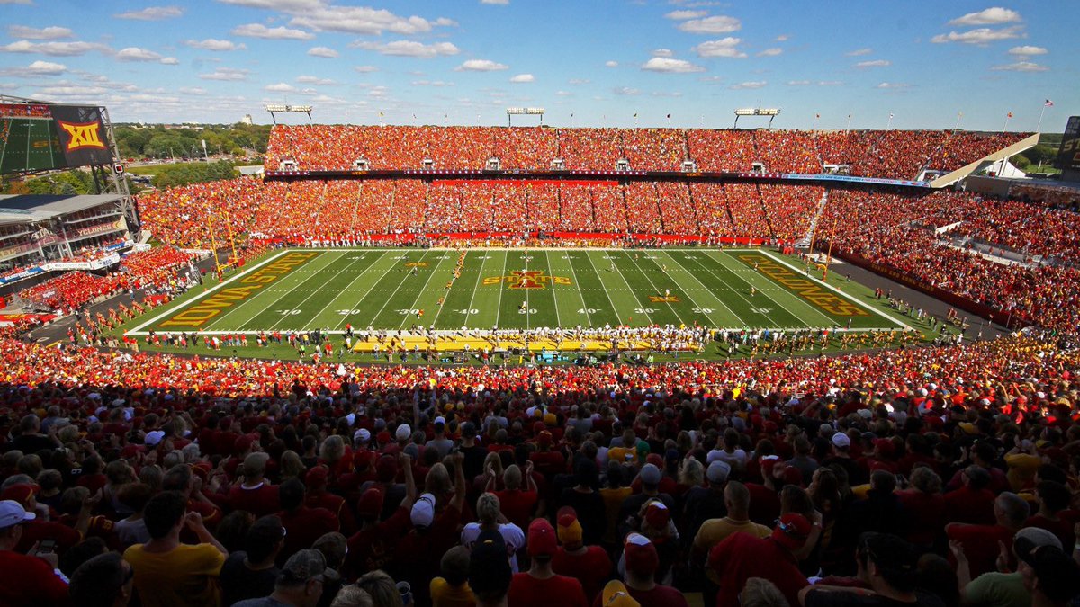 BaysideBears1's tweet photo. Congratulations to junior wideout @MichaelParkes_1 earning his 1st scholarship offer to @CycloneFB @Coach_Broom @rivalsmike @Andrew_Ivins @_CoachBump @Jamar51Chaney @PJ247Sports @larryblustein @Dwight_XOS 

#BallersAtBayside #Beardown #Bearwitness https://t.co/fMpB80VmiJ