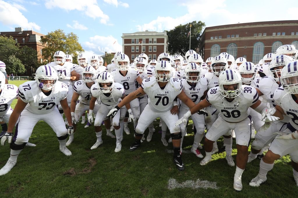AmherstCollFB's tweet photo. GAMEDAY.
1PM @ Wesleyan.
#CrankIt #fAmily #Little3 https://t.co/RH7qhTgNZp
