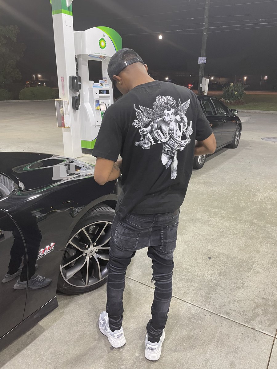 RoadRunnin__'s tweet photo. Life’s a gamble 🎲 https://t.co/2TkUypYjaE