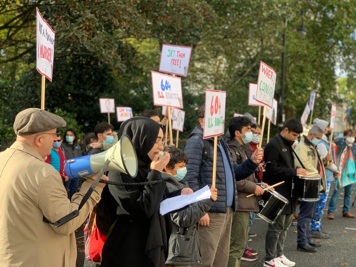 sevincozarslan's tweet photo. 4. evre kanser hastası Ayşe Özdoğan ve tüm hasta mahpuslar için Avrupa meydanlarındayız. Burası Londra. 

Hastaları serbest bırakın. @adalet_bakanlik

HastaTutuklulara Özgürlük https://t.co/MCghDQhB6W