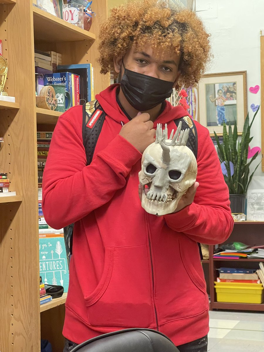 GatorsHsei's tweet photo. #HappyHalloween from HSEI @TyonaWashingto1 https://t.co/BVT5vEXwvX