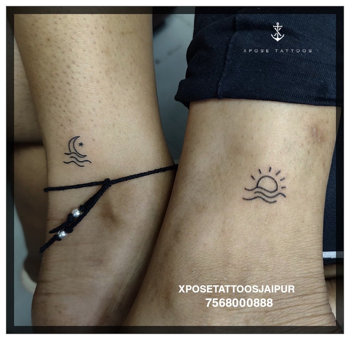 Learn 96+ about simple moon tattoo designs super hot - in.daotaonec