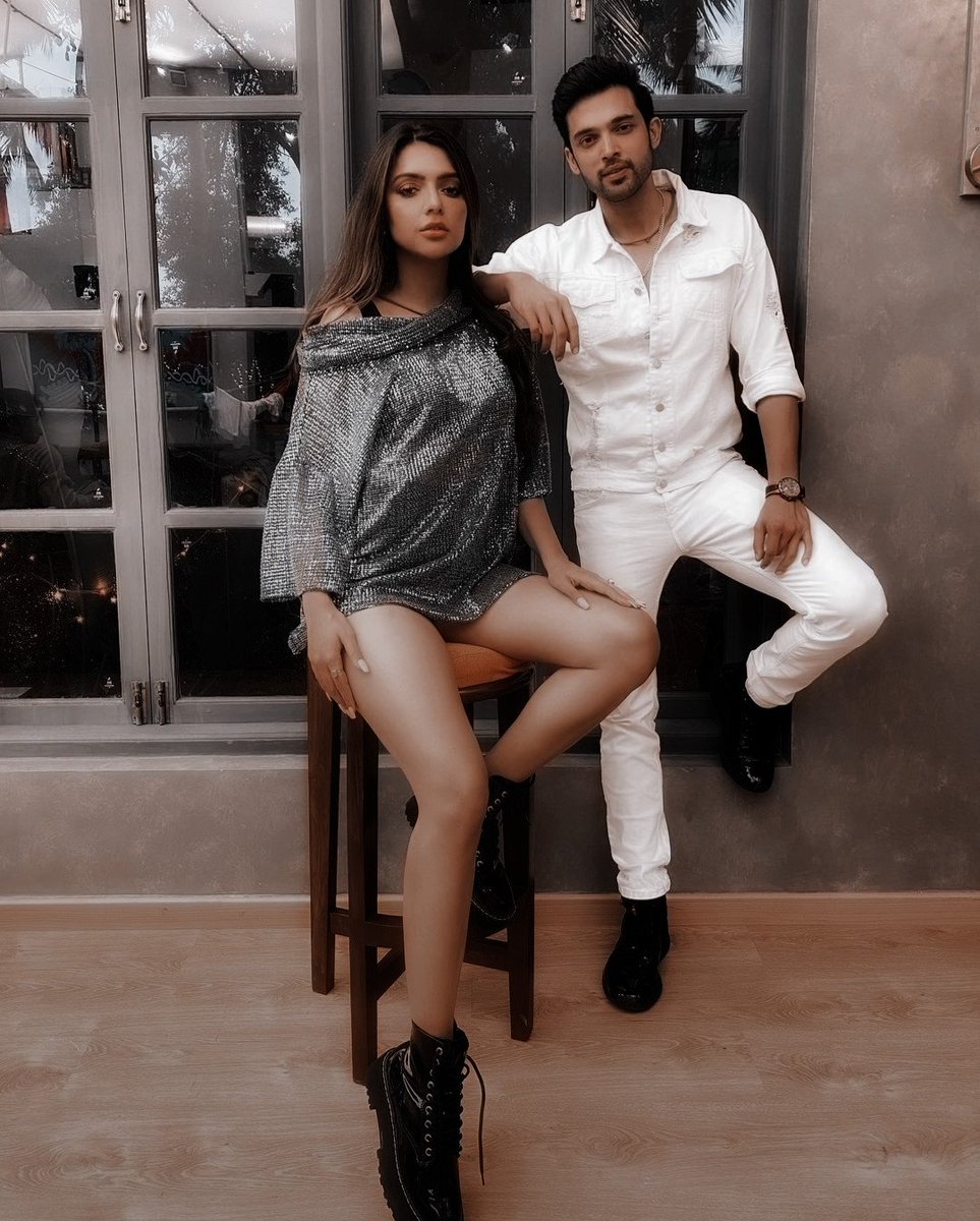 Samthaanrules's tweet photo. Really didn't made a fuss about few pics back then so let me make it now 😈🔥

PARTH FOR THE WIN
#ParthSamthaan https://t.co/PdoB5A8MN2