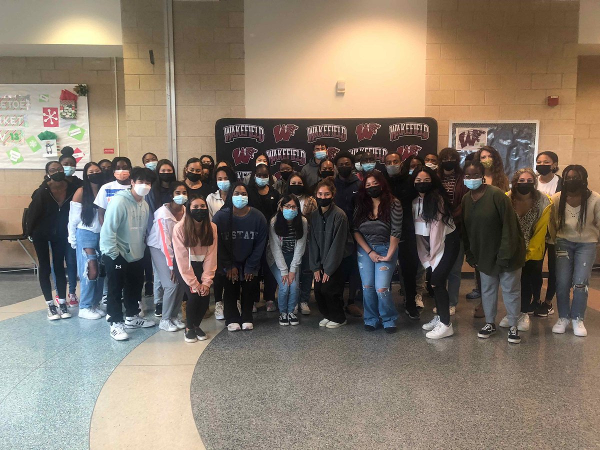 whsnas's tweet photo. Your 2021-2022 NAS Members!!! https://t.co/4CCLey0Vm4