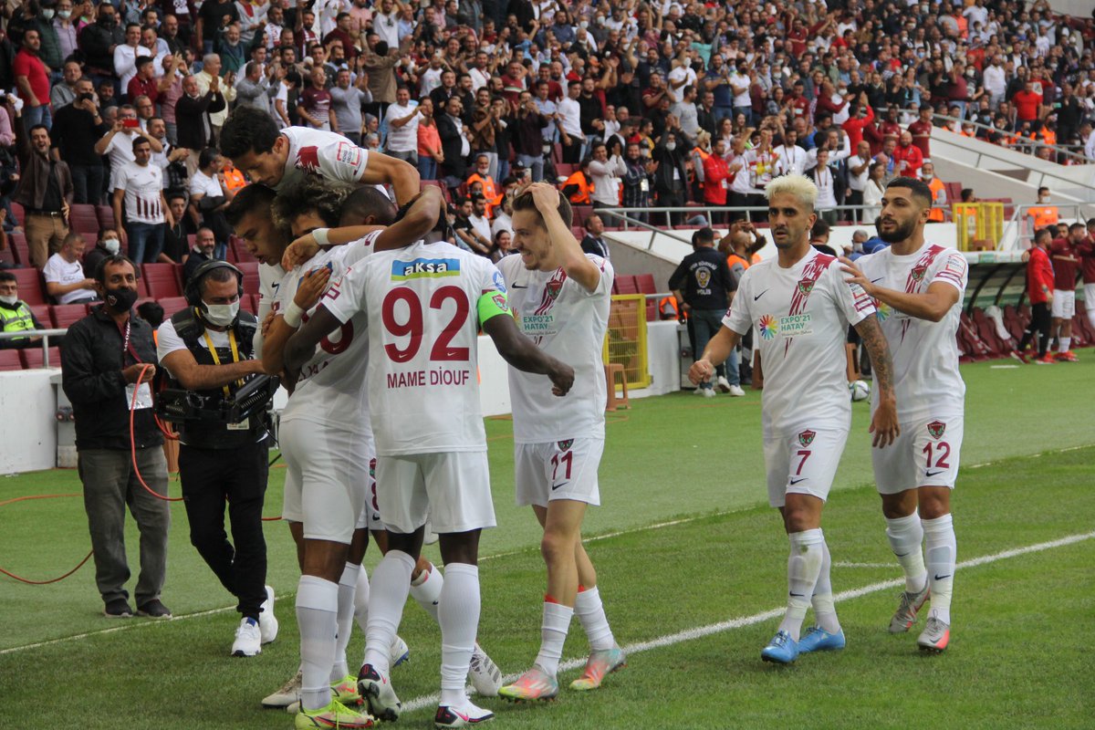 🗓️ 2007/08: Relegated into the Turkish amateur leagues.

🗓️ 2019/20: Promoted into the Super Lig for the first time in their history.

🗓️ 2021/22: Title challengers.

⭐️ Can Saba Lobzhanidze and Hatayspor complete a sensational story? 

📸 <a href="/Hatayspor_FK/">Hatayspor</a>