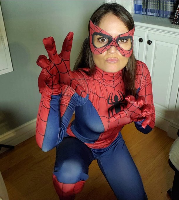 Así luce Danica Mckellar este Halloween 2021