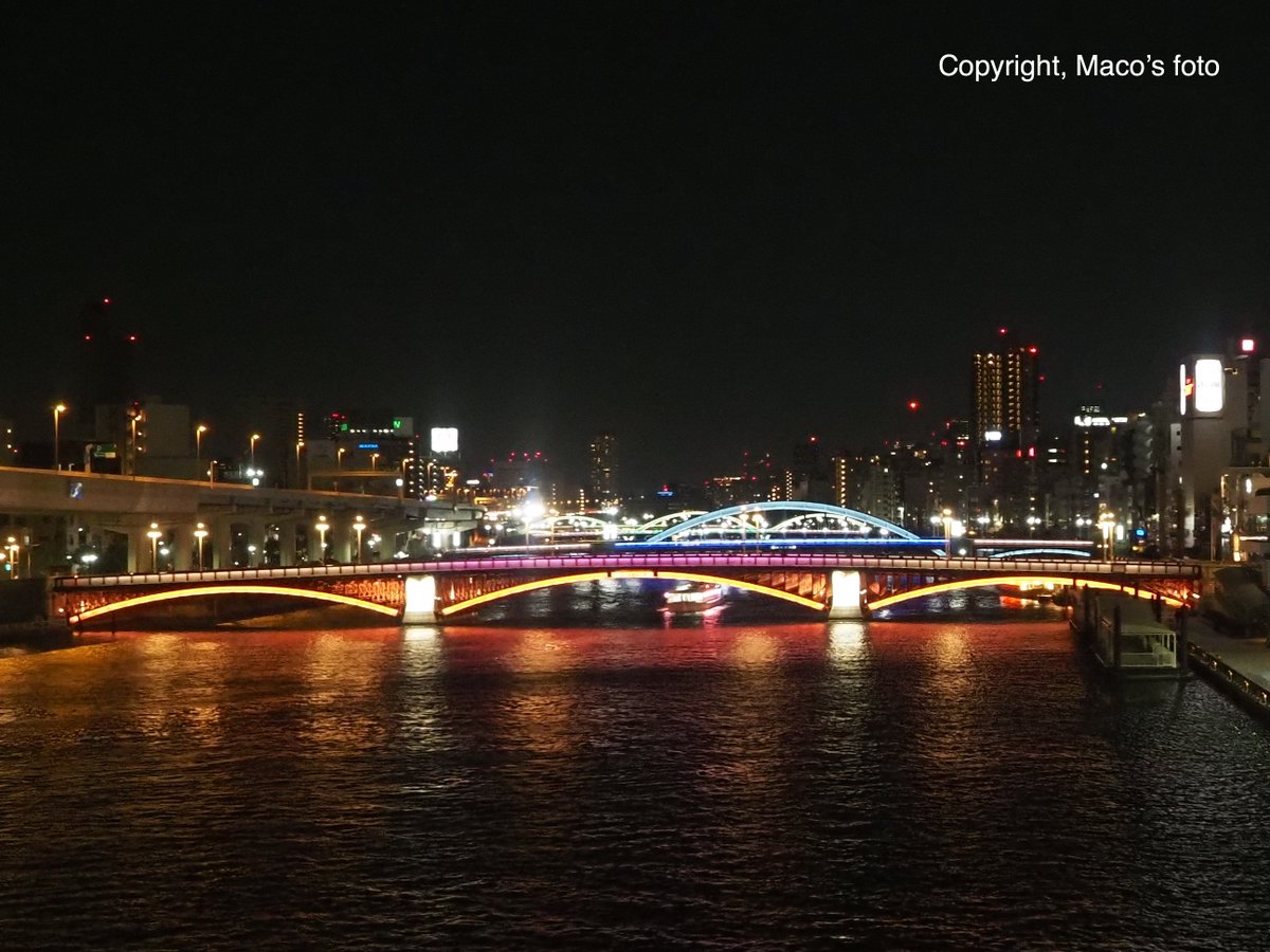 maco_ohyama's tweet photo. #bridges
#sumida_river #night
#Tokyo
#Japan https://t.co/EsuuGxK5rO