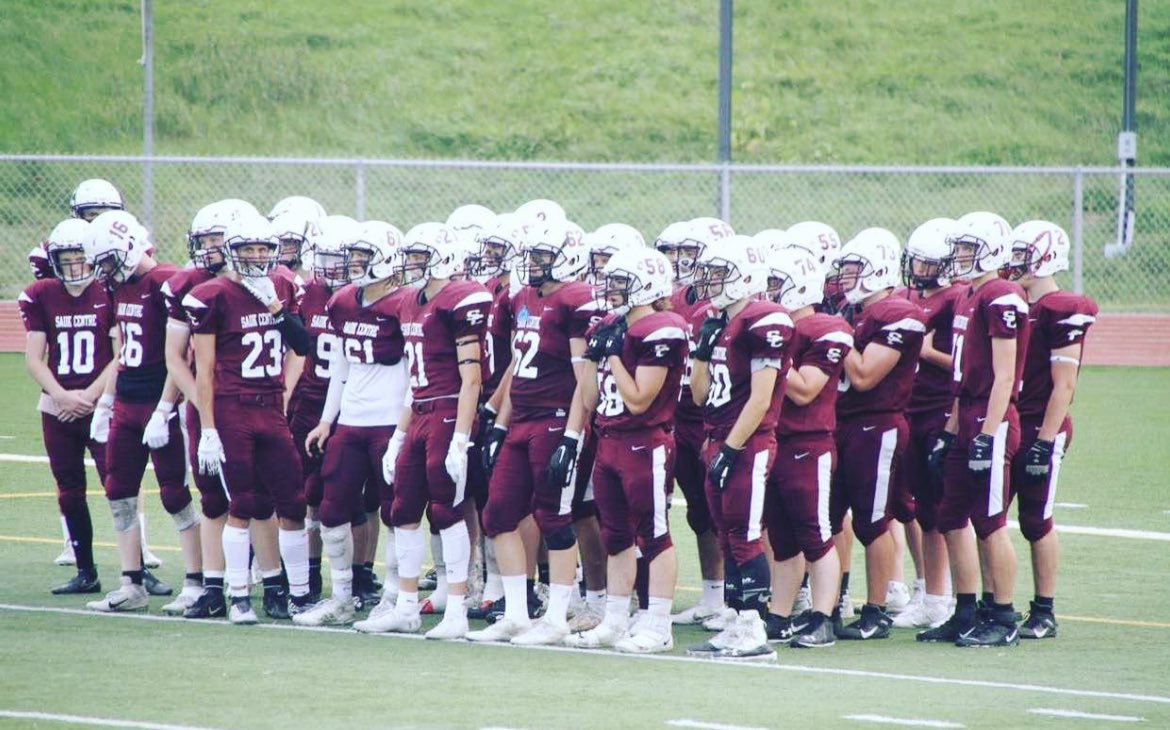 millardamy2's tweet photo. Game day @2. ❤️❤️🏈🏈 #sreeterpride @Sauk_Activities @SCMainstreeters https://t.co/pBX5JZL3WO
