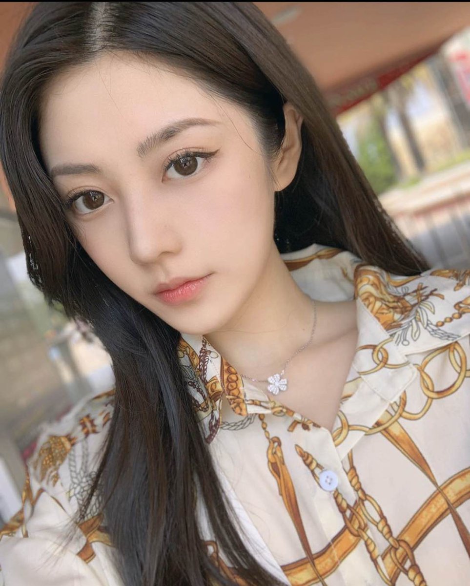 coscaomu's tweet photo. 草木推荐✨专注精品
#重庆
🌸清纯无整
🌸皮肤白皙
🌸170 🐻D
🌸性格特别好，代课如初恋
🐧:453901141
加不上可主页私信 https://t.co/9hPjANov7N