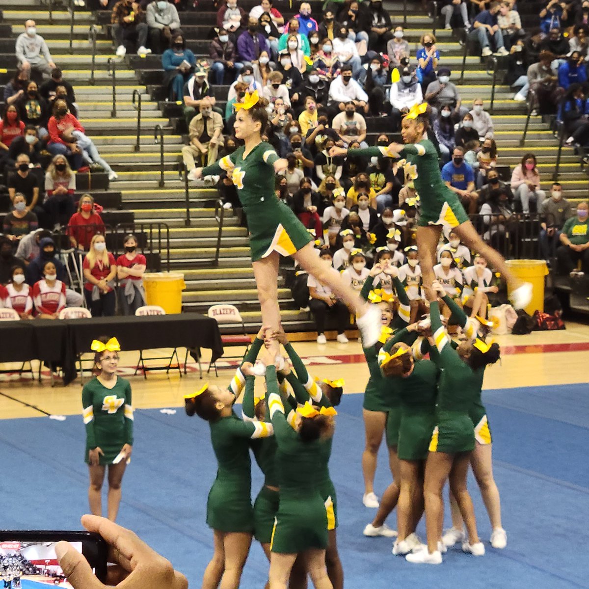SVHSMathTchr's tweet photo. Seneca stuns at cheerleader competition! 
@SVHSathletics @SVHS_Var_Cheer @SenecaValleyHS #svproud https://t.co/VLQNcXe1m3