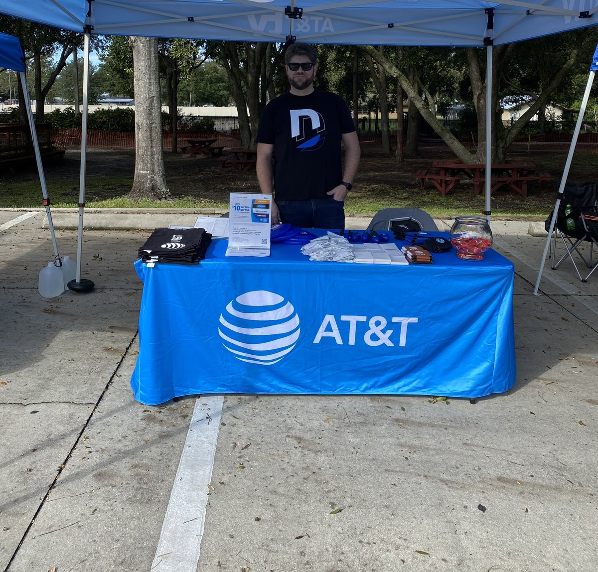 SpringHillATT's tweet image. Visit the AT&amp;amp;T Tent at The Harley Davidson Trick or Treat Signature Event in Port Richey!! Candy, Swag and AMAZING AT&amp;amp;T Promotions!!! #ATTSignature #OneFLA #harleydavidson #HustleCoast @ARSMIsaac @DanielaCarla00 @jrluna11 @VanessaPimient8