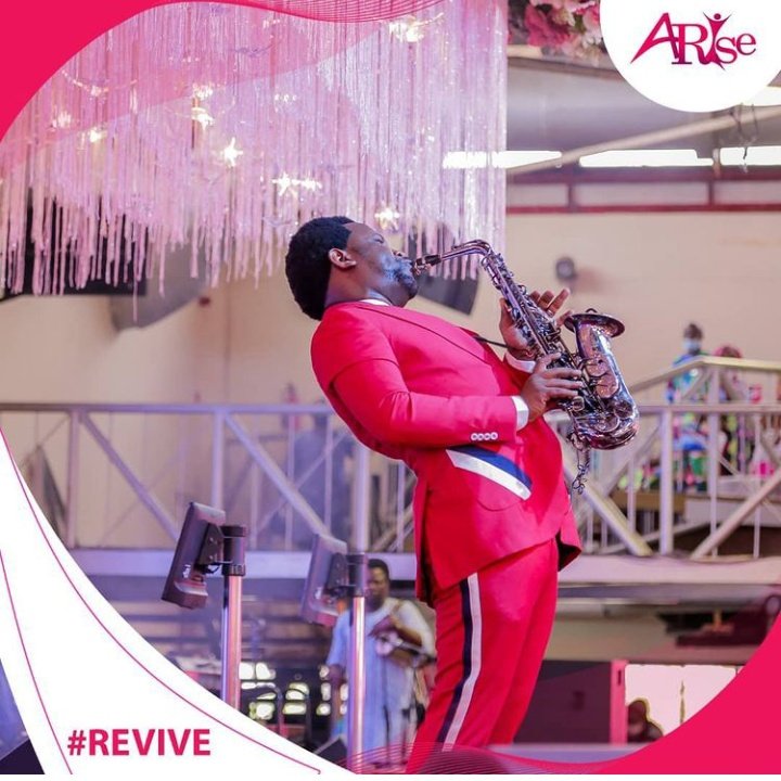 RCCGCityofDavid's tweet photo. PHOTOS: @beejaysaxbolaji ministering with the saxophone @ #AriseWomensConference themed #Revive
Join us via
https://t.co/ZAE3ho0DK8
https://t.co/fW0Ht2o22i
https://t.co/55xZHksJi7
ZOOM
https://t.co/IqUBHztG1H
Meeting ID: 846 1582 7514
Passcode: 975833
#Arise2021 https://t.co/Yhj9TV1Dus