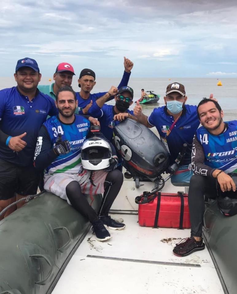 MEDALLA DE ORO 🥇 PARA CÓRDOBA 
Nuestros deportistas David Jaramillo y Federico Montoya ganan el primer oro para #Córdoba en el deporte de moto acuática, Modalidad de botes inflables - cuarto de milla 🥁🥁🥁
Gracias muchachos: Dios los bendiga!
#AhoraLeTocaAlDeporte