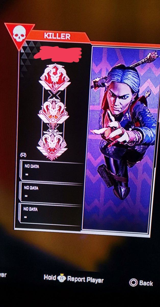 texteyoutube's tweet photo. These people shouldn't be allowed to go in public matches... Or at least put them together in special lobies! It's totally unfair for normal players !!! #ApexLegends https://t.co/pvqXgReZyU