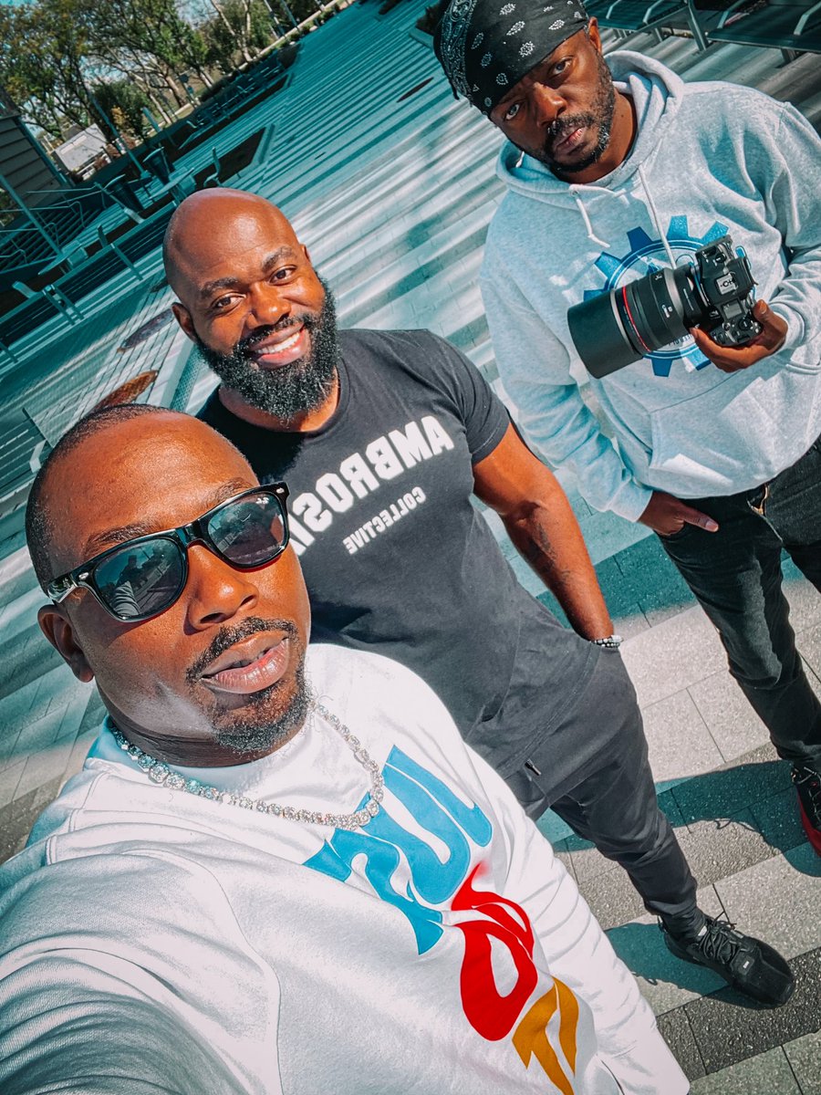 PodcastBrothers's tweet photo. Putting work in. 💯💯💯 https://t.co/EAlhTTAP1w