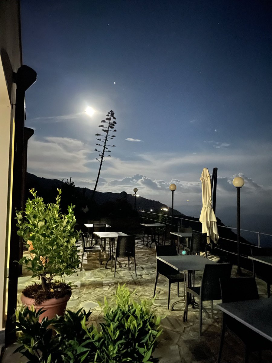 Luna piena 🌕 al Luna di Marzo <a href="/LunaDiMarzo/">Cinque Terre</a>