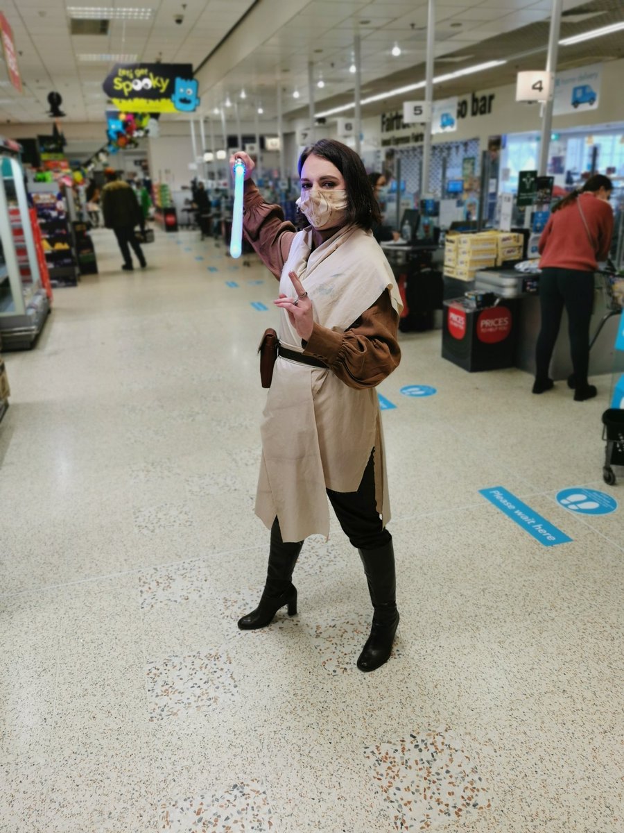 MacneillAlannah's tweet photo. Winner of our fancy dress competition today! This was a very impressive DIY outfit Scarlett, very well done! 🏆⭐
@Cooper282Cooper
@DSimps0104
@CoopRadio https://t.co/orA79SficB