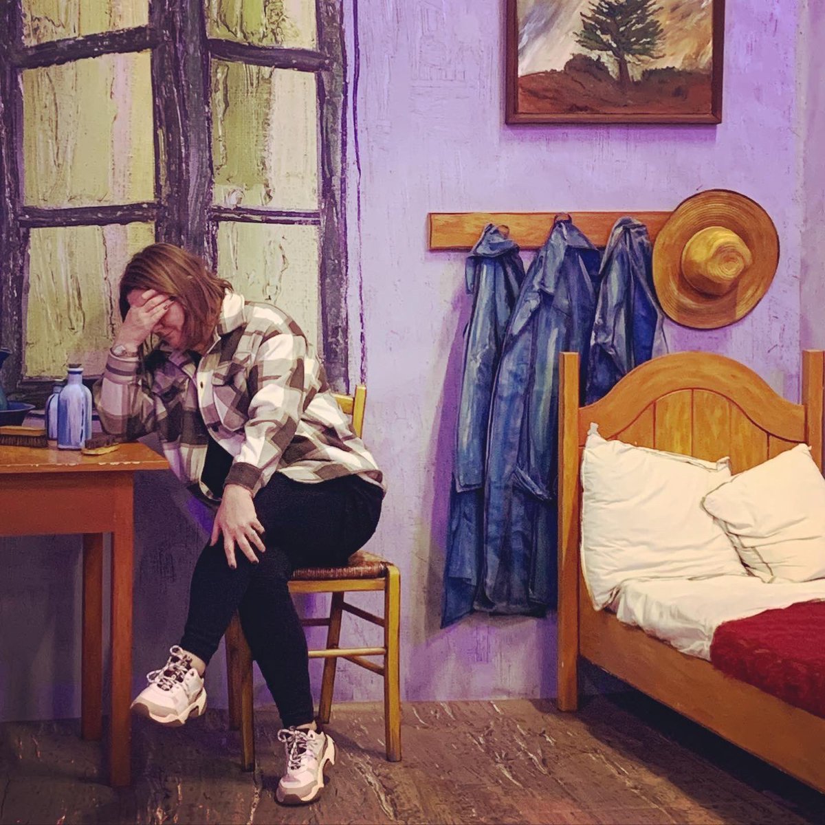 Got that return to school feeling and it’s only Saturday. Pass the Absinthe <a href="/Van/">Van</a> Gogh <a href="/MediaCityUK/">MediaCityUK</a>