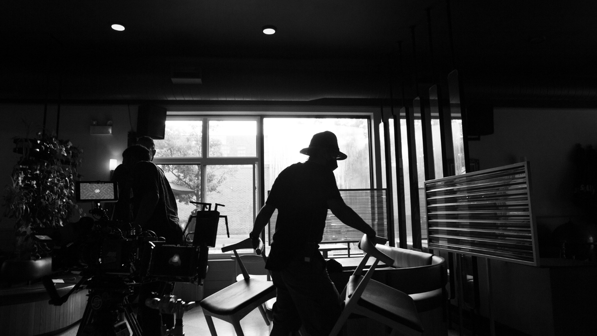 CorexCreative's tweet photo. When the lighting is right, everything is right!

#production #videography #videoproduction #videographers #lighting #lightdesign #photography #blackandwhitephotography #videocreator #contentcreator #photographytips #productionset #bts #bbtc #digitalagency https://t.co/dVbxTct5r3