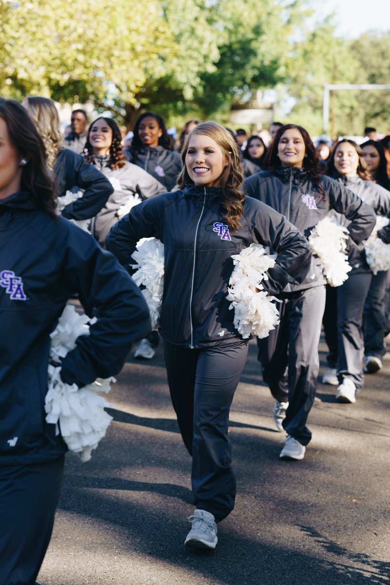 SFA_SAAC's tweet photo. We had a great time at the Homecoming Parade this morning! @JustinIGarcia & @CourtBanfield 👑
Next up: SFA Football Game; kick off is at 4PM!
#SFAHoco21 #SFASAAC #KingJustinQueenCourtney https://t.co/e5pfzOGdFF