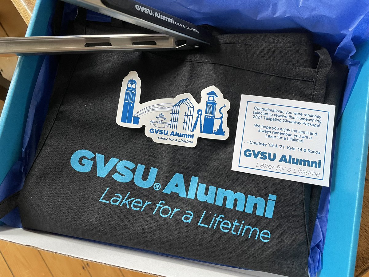 Craig_McDade's tweet photo. Let’s gooooooo GVSU! @GVSUalum @GVSU #grilling #IActuallyWonSomething https://t.co/zlcWxMlELU
