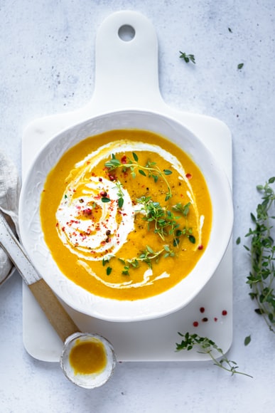 Happy Halloween! Why not save your pumpkin flesh and make it into a delicious soup! Roasted pumpkin seeds also make a great snack!
#Halloween #PumpkinSoup #ReduceFoodWaste