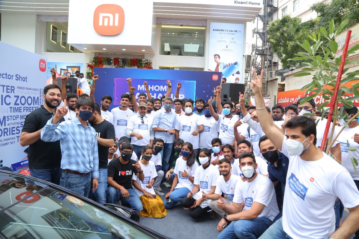 batchumalli's tweet photo. Grand Launch of #MiHome #Madhapur๐ ๐
Hyderabadi's can visit #TheFutureTechStore to experiance #Xiaomi #Mi #Redmi products ๐
#Hyderabad โค๏ธ #TheFutureTechStore #Madhapur https://t.co/Bp4jAKznZO