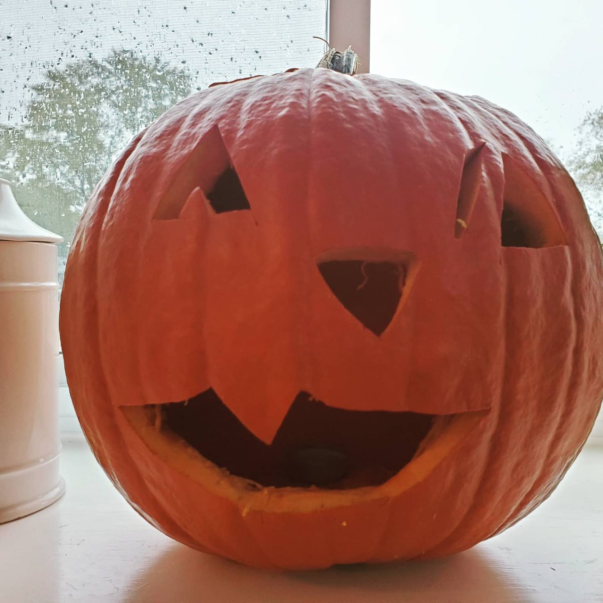 OrgComInTheNews's tweet image. Happy Boo Weekend, #orgcomm people! Stay safe as you celebrate! 👻🎃🤖☠👽