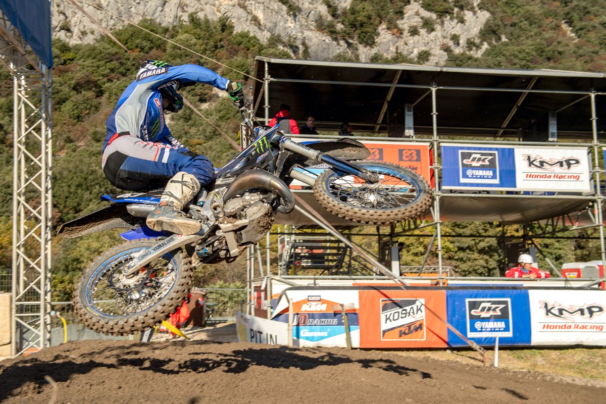 Yamaha Racing tweet media