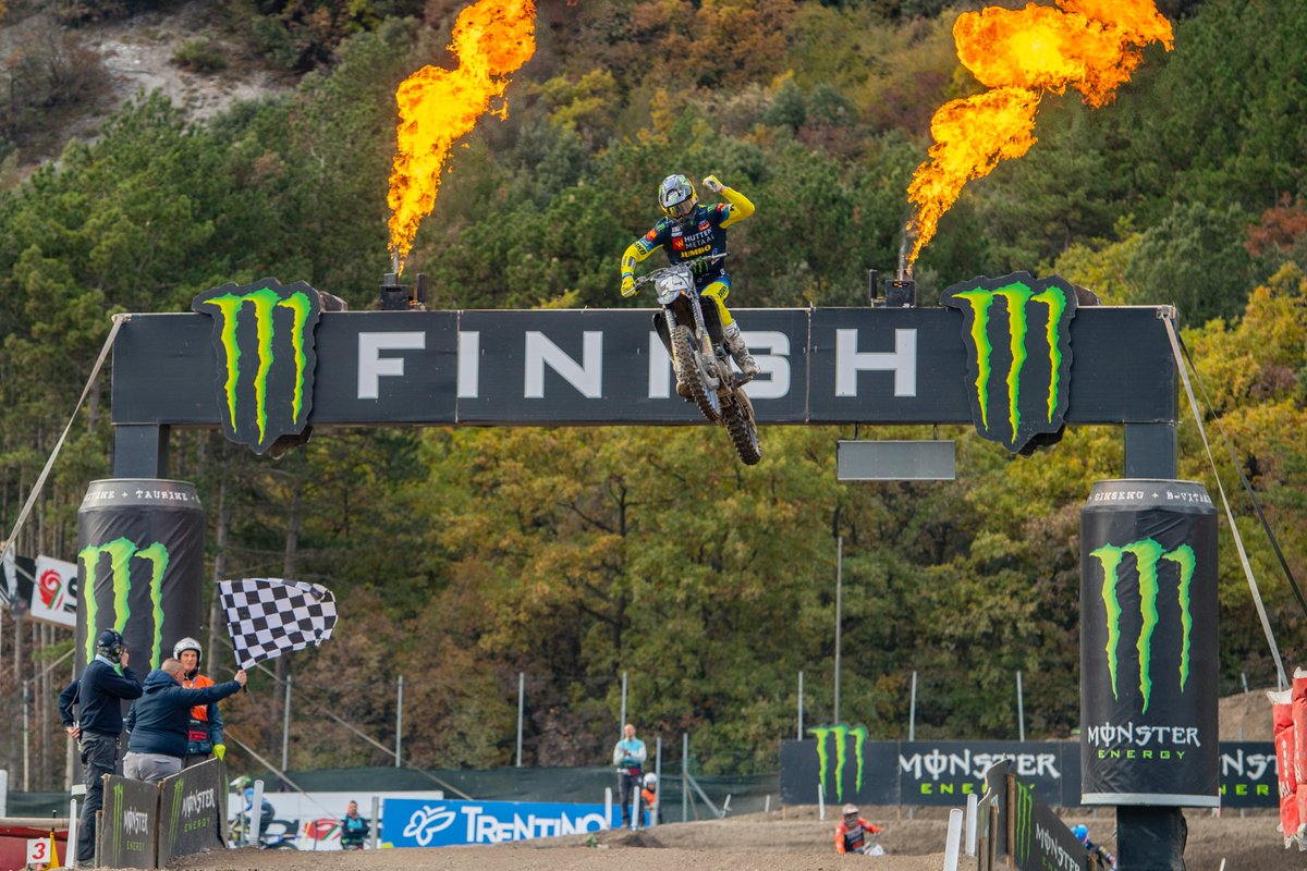 Yamaha Racing tweet media