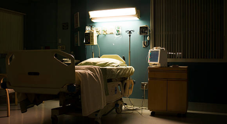 FreedomHCS's tweet image. Ghouls just wanna have fun. 👻 We are getting into the Halloween spirit by reading some of these creepy stories from nurses in @ScrubsMagazine. 

Do you have any strange, scary tales from your time as a nurse? Tell us your story! #RNNetwork #NurseTwitter scrubsmag.com/more-creepy-st…