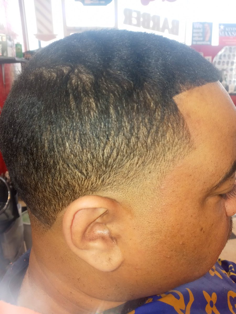 FlipTheBarber_7's tweet photo. https://t.co/PESMVZVL2e