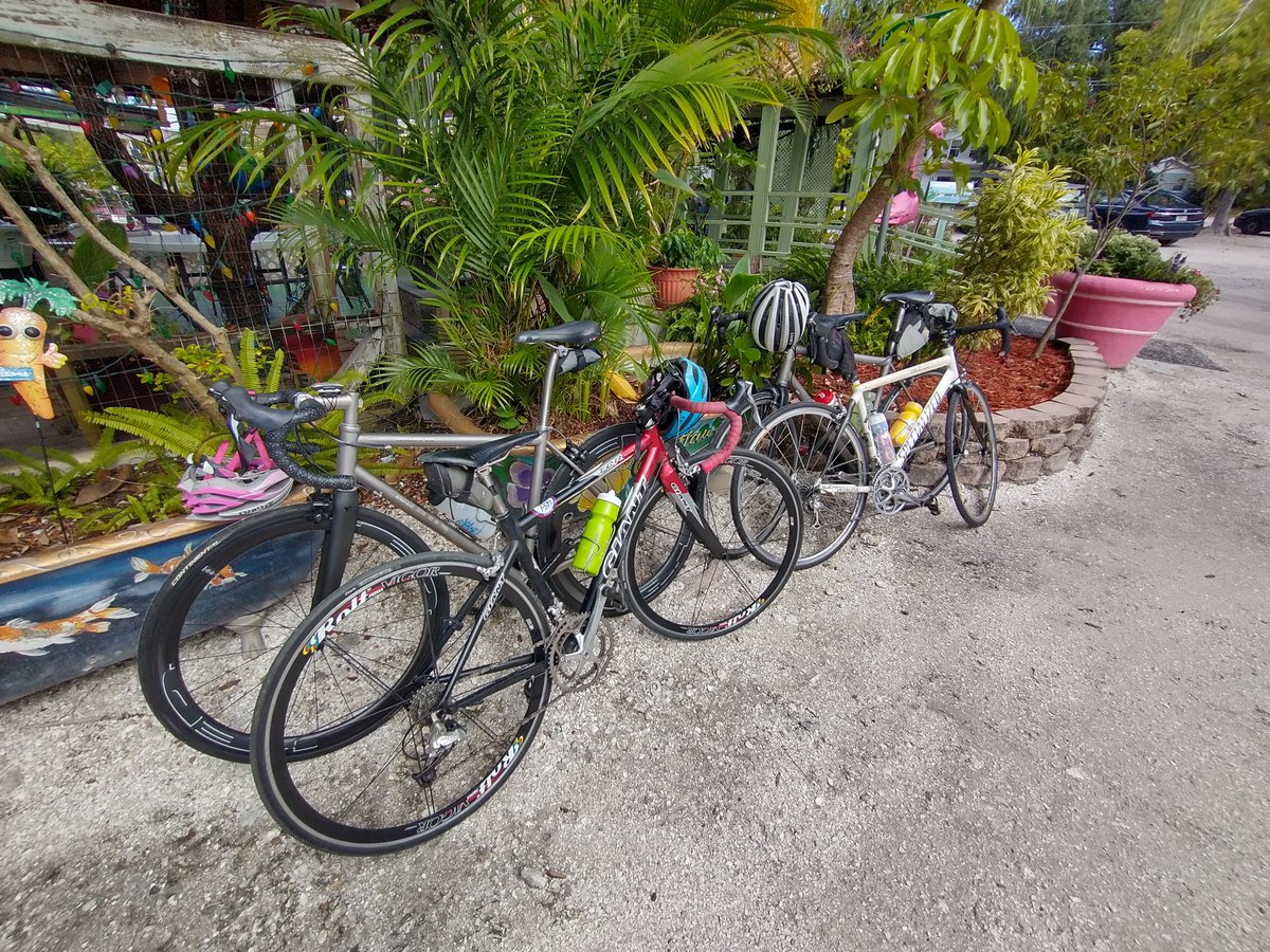 OctopusCycling's tweet photo. #coffeeneuring No. 1. Chattaway. St. Pete, FL. https://t.co/GQoYgHARkF