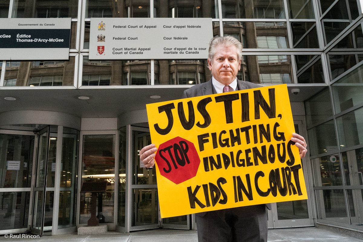 Charlie Angus tweet media
