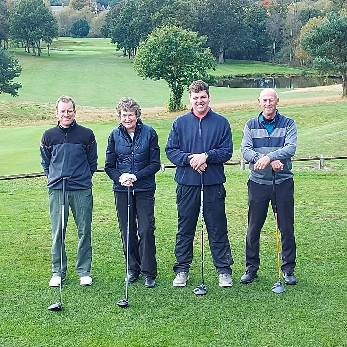 Fantastic day for the Pro/Captains charity Texas Scramble. Weather turned out perfectly @RuffordParkGolf Rich, Dave, Liz and Keith 48 points Adam, Bram, Ian and Christine 47 points Jodie, Mark, Marion and Dennis 43 points Thanks for all your donations