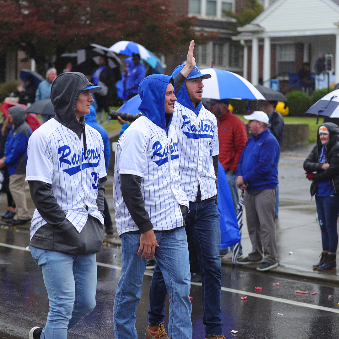 MTAthletics's tweet image. Another #TrueBlue Homecoming Parade in the books!