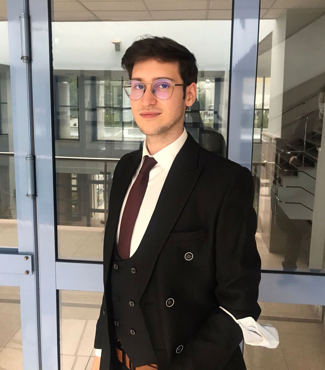 geçtim geldim.. ruhumdan bir parçayı kopardı ama, bedeli ödendi ya ✔️