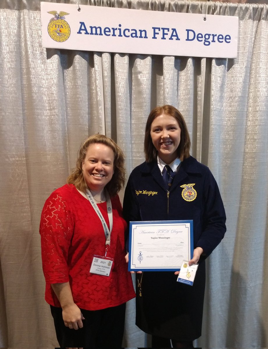 Carey_FFA's tweet photo. A huge CONGRATULATIONS to Taylor Wenzinger who has achieved the highest honor an FFA Member can EARN, the American FFA Degree! So thankful we could celebrate with her and her parents today! She has earned her spot in the CHS Legacy Lane! https://t.co/4BQGevJS2I