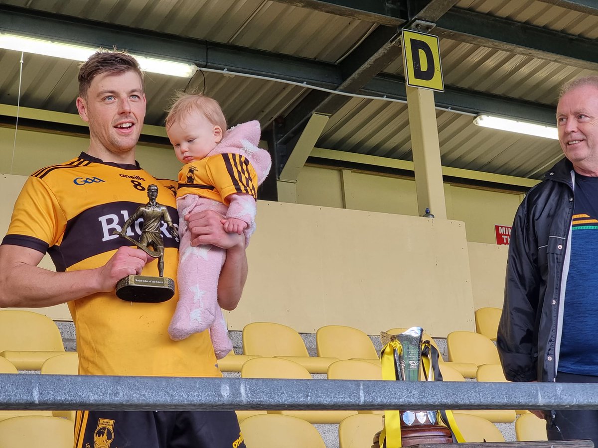 officialdonegal's tweet photo. Comhghairdeas Sean McVeigh Cannon Hurleys Man of the Match @StEunansGAA https://t.co/ZuGhbjGoGV