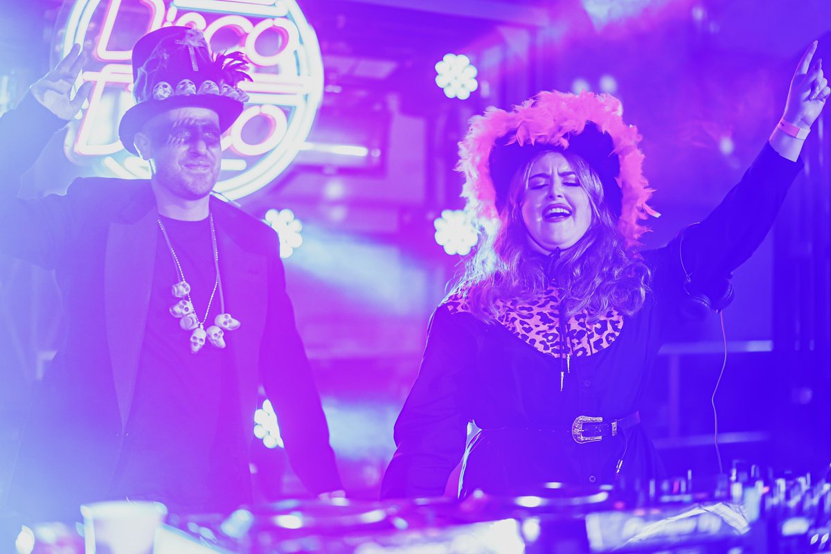Drumsheds (@drumsheds) on Twitter photo House and disco queens <a href="/sarahstorytweet/">Sarah Story</a> and <a href="/ScarlettOMalley/">Scarlett O'Malley</a> lead us in to <a href="/elrow_/">elrow</a>βs Horroween! Packed with eccentric characters, outlandish costumes and a very special line up to match the occasionβ¦ House and disco queens <a href="/sarahstorytweet/">Sarah Story</a> and <a href="/ScarlettOMalley/">Scarlett O'Malley</a> lead us in to <a href="/elrow_/">elrow</a>βs Horroween! Packed with eccentric characters, outlandish costumes and a very special line up to match the occasionβ¦