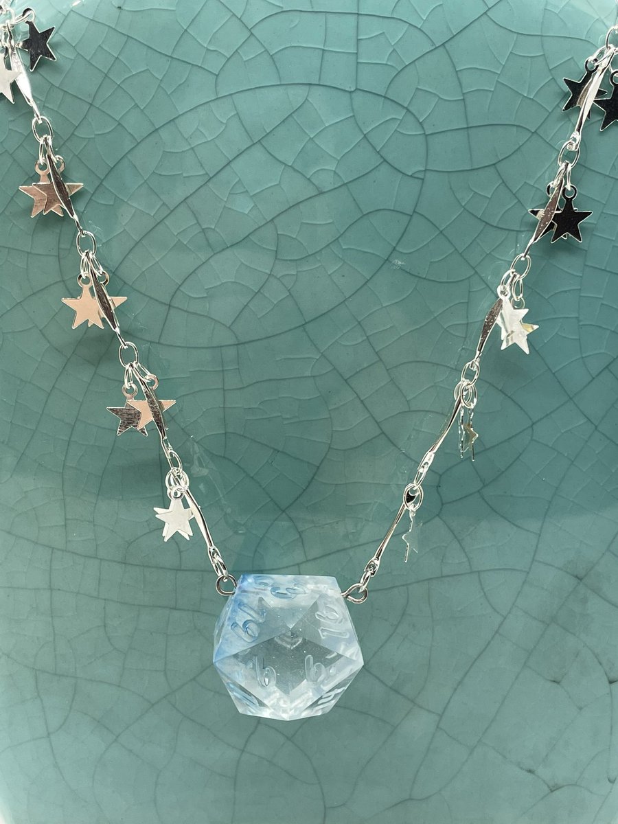 bardiceinspo's tweet image. Hey friends! Not to be *that person*, but I’ve put all the jewelry I still have in stock up in my shop because my SIL Rachel, who made them with me, is having her baby next week and then they could use the extra cash rn.
There’s some gorgeous stuff!