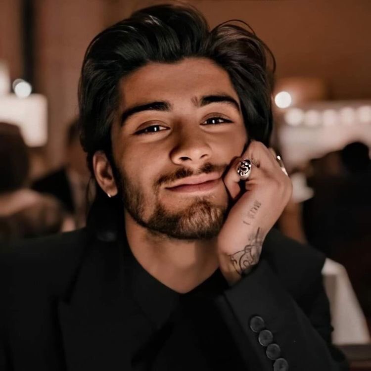 dwiilwc's tweet photo. @1directionIran WE LOVE ZAYN
RESPECT ZAYN
#respectzayn 
#AlwaysWithYouZayn https://t.co/eQcIHmebAE