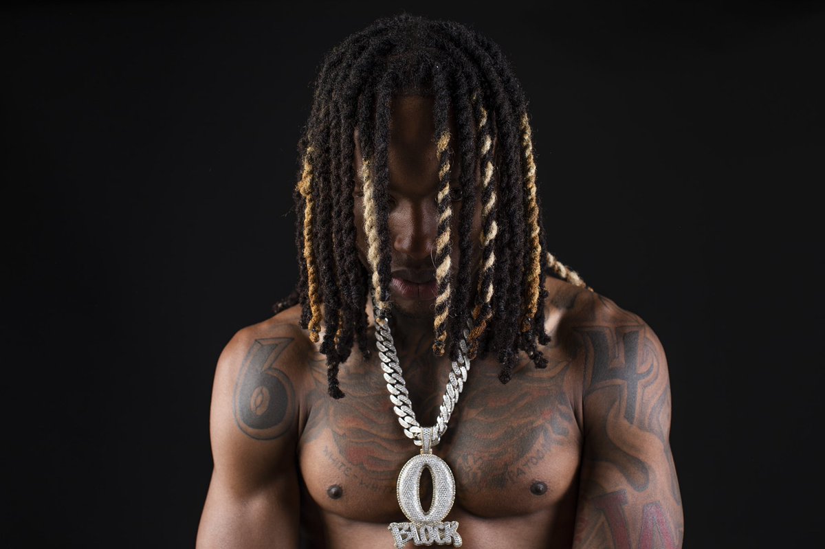 EMPIRE's tweet photo. One year ago today, #KingVon dropped his iconic debut album #WelcomeToOBlock 💿
Love and miss you everyday Von 🖤🕊
#LLKV #LLG https://t.co/jvLQpL3URb
