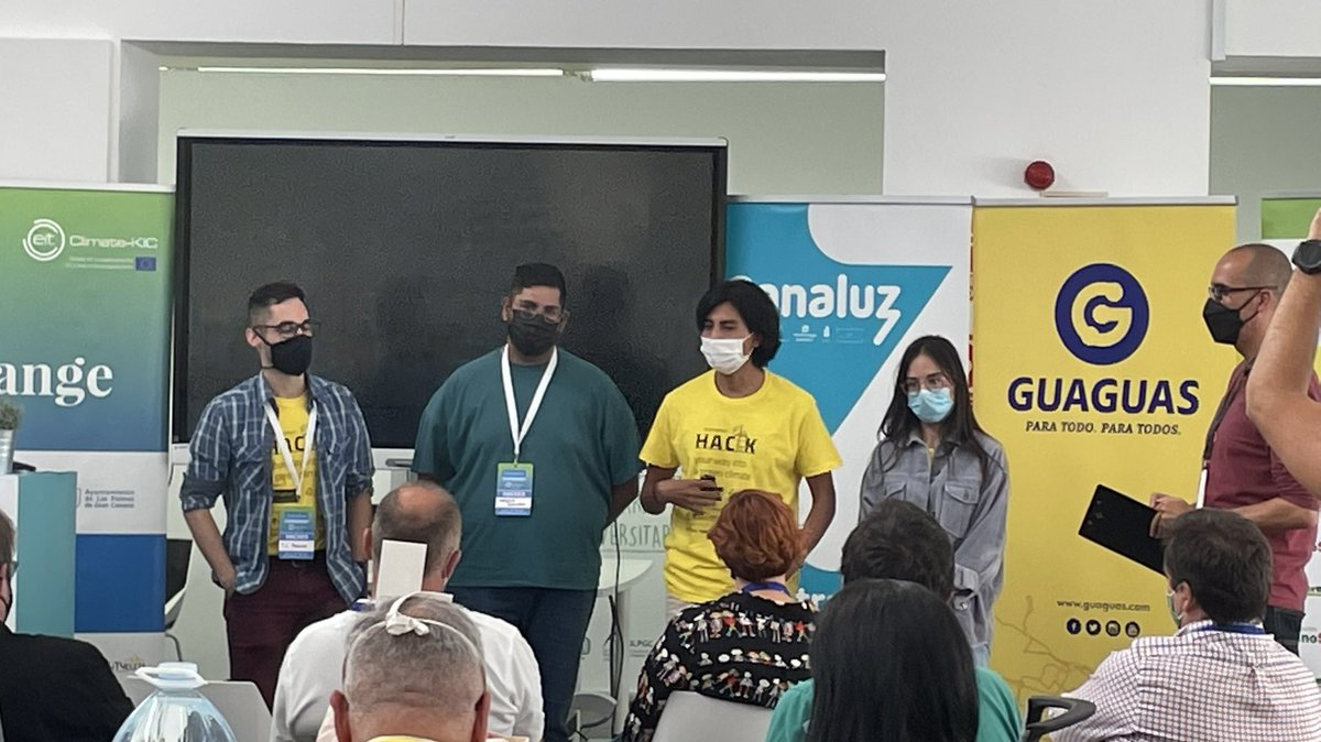 ClimathonGC's tweet photo. #GC004 el tercer equipo en mostrar su reto “Bioreact” https://t.co/WPSet3hU61