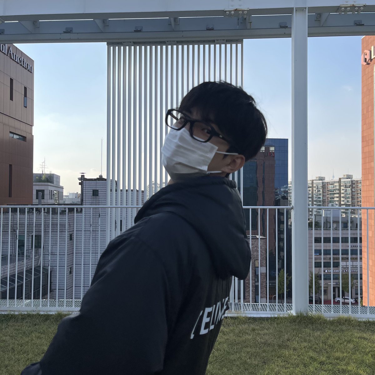 quesday_'s tweet photo. 큐프들 큐사연애에 정신 못체리는중 https://t.co/1liqgU7qVp