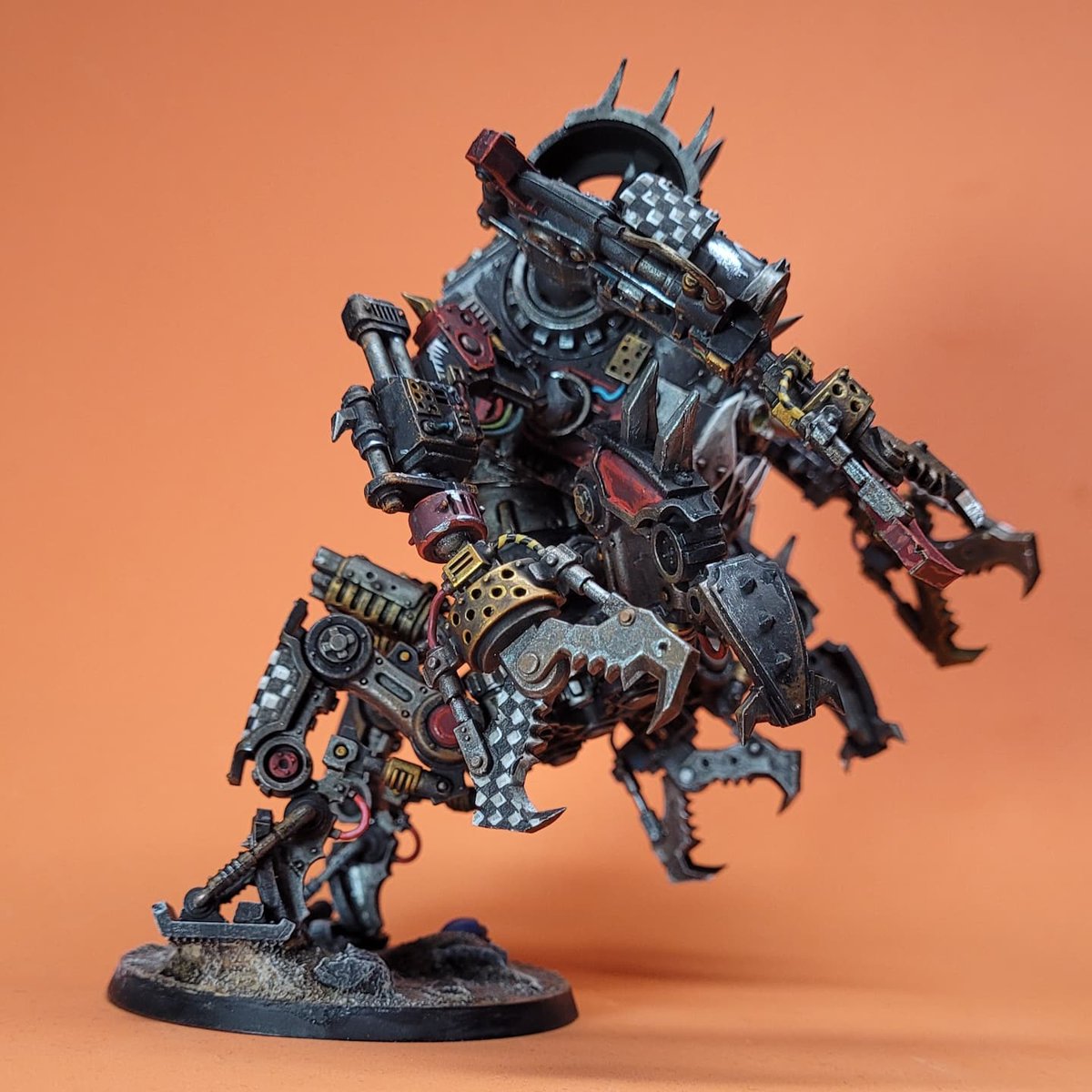 DrunkenOrk's tweet photo. Goff Deffdread I built with legs off an Onager Dune Crawler. Had him rearing up and pouncing forward to fit him on the 60mm base. He's a big lad π€π
#warmongers #warhammer40k #warhammer #deffdread #warhammercommunity #orks #40kminiatures #waaagh #paintingwarhammer #40kkitbash https://t.co/YEAQHMBE41
