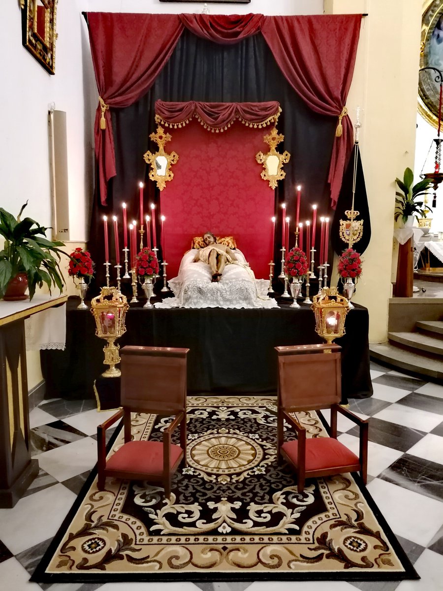 penitentesexita's tweet photo. 📰ACTUALIDAD | Así se presenta el Ntro. Señor Jesucristo Yacente en el Sepulcro de Almuñécar, en su Altar para el Solemne Triduo en su honor 2021

#Almuñécar #CofradíasAlmuñécar #SemanaSantaAlmuñécar #Almuñécarpenitente 

📸 Facebook de @VCruzySepulcro https://t.co/voK4sxjXYq
